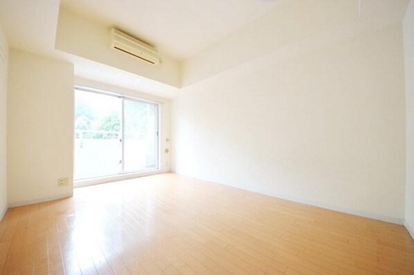 レジディア荻窪の物件内観写真